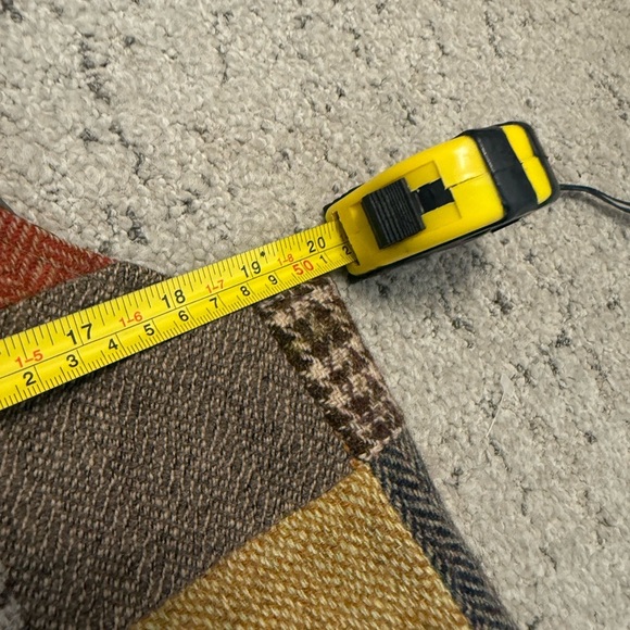 SOLD Men's (Unisex) EVC Hanna’s Hats of Denegal vintage  Patchwork Tweed Vest - Picture 12 of 12